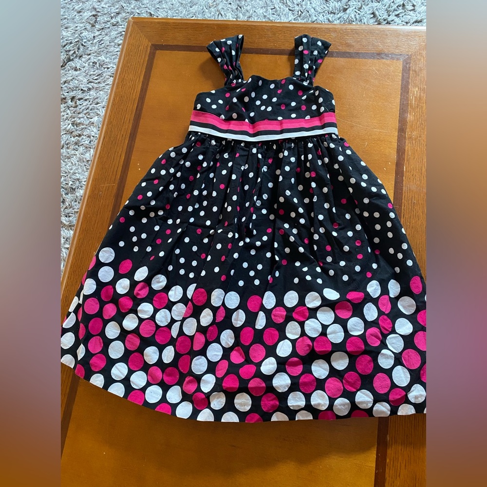 Girls sleeveless Dress